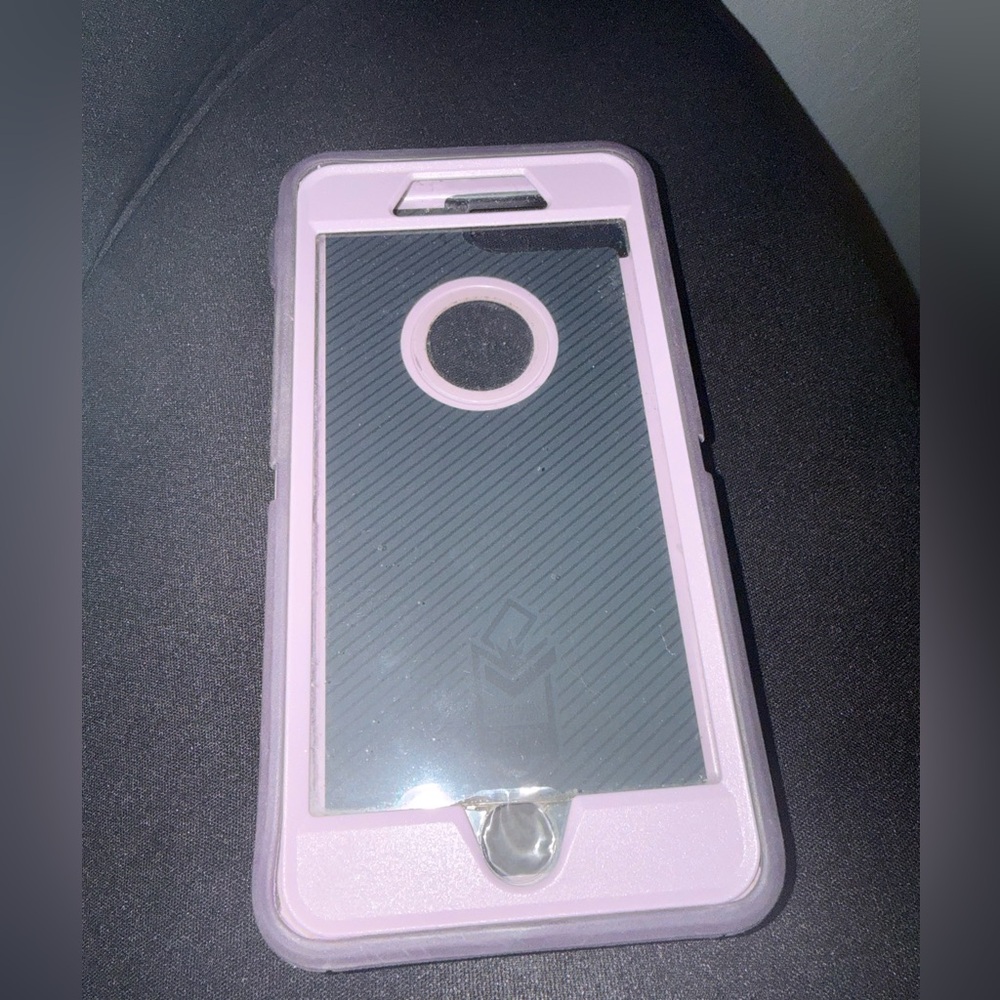 iPhone 8 Plus Purple OtterBox protective full body phone case